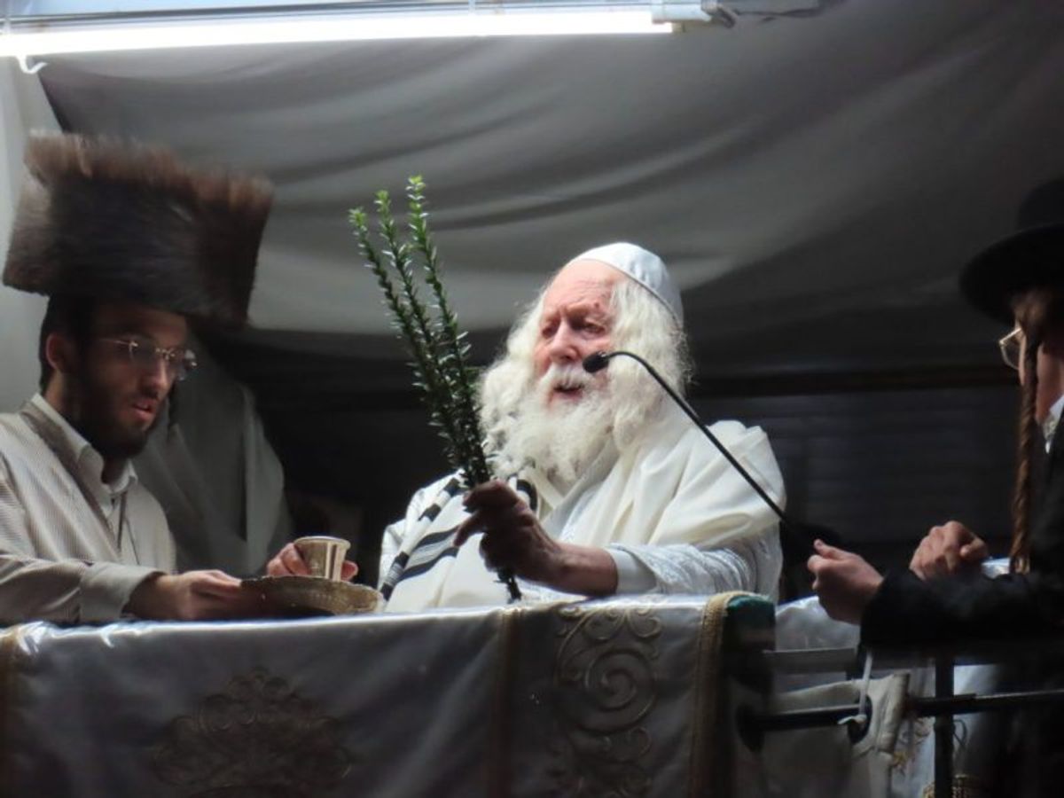 בְּרֵאשִׁית בָּרָא אֱלוֹקִים • שבת בראשית בצילו של הגה"צ רבי אליעזר ברלנד שליט"א