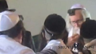 פורים בזימבבואה עם הגה"צ הרב אליעזר ברלנד שליט"א