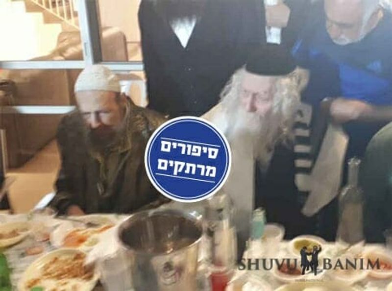 כ