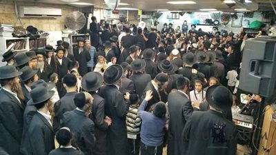 שמחה גדולה: הקליפ משבע הברכות של הבה"ח בן דוד תלמיד הגה"צ הרב אליעזר ברלנד שליט"א