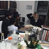 הרב שלמה עופר בביקור אצל הגה"צ הרב אליעזר ברלנד שליט"א