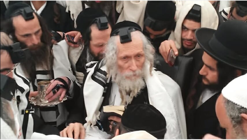 עדות ממקור ראשון - אבי הבן מספר איך ברכתו של הרב ברלנד שליט"א התקיימה במלואה