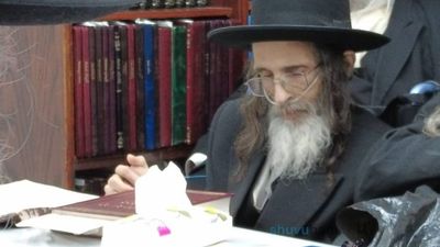 Shiur at Home of Rabbi Eliezer Berland Shlit”a for Long-Standing Students