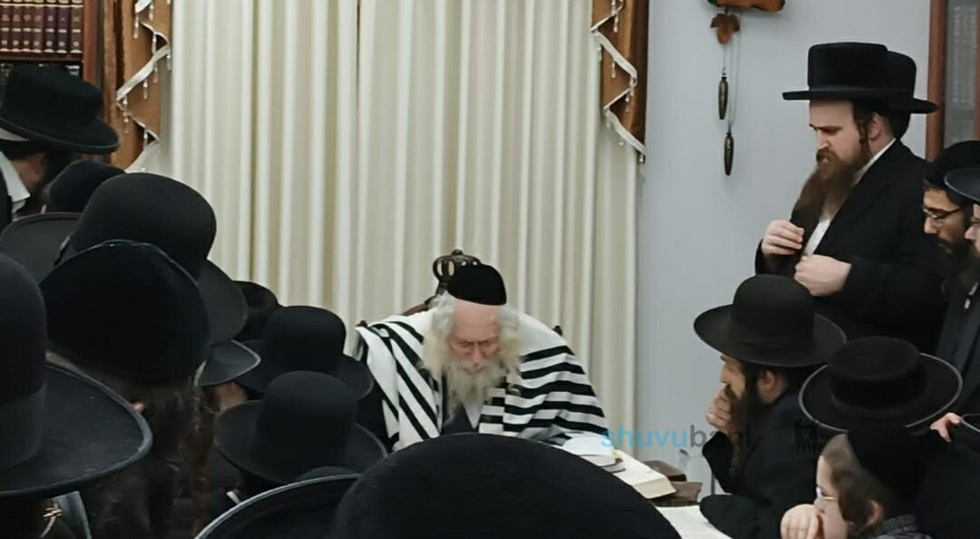 שיעור בבית הגה"צ רבי אליעזר ברלנד שליט"א לאברכי 'מוסדות קבר רחל'