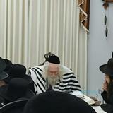 שיעור בבית הגה"צ רבי אליעזר ברלנד שליט"א לאברכי 'מוסדות קבר רחל'
