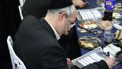 Hundreds from Breslov-Shuvu Banim Gather for Avreichim Convention