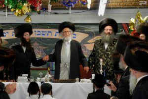 ספינקא בורו פארק עם הרב2