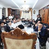 שיעור לאנשי שלומינו מהעיר אלעד במעונו של הגה"צ רבי אליעזר ברלנד שליט"א