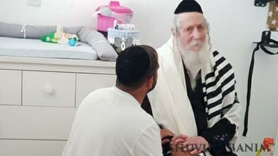 הגה"צ הרב אליעזר ברלנד שליט"א בגבעת שמואל - גלריית תמונות