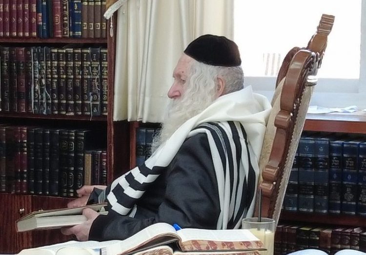 ניחום אבלים למשפחת נידם אצל הגה"צ רבי אליעזר ברלנד שליט"א