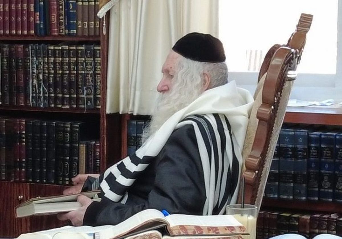 ניחום אבלים למשפחת נידם אצל הגה"צ רבי אליעזר ברלנד שליט"א