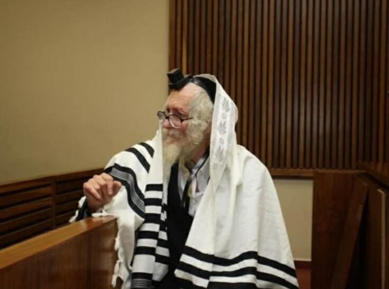 האזינו: הרב אליישיב זצ"ל פסק