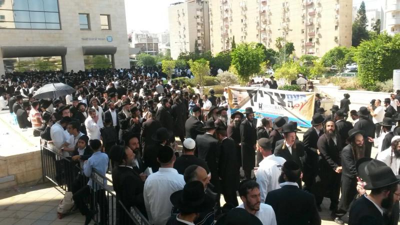 הרב שוחרר בפעם החמישית