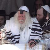 דּוֹרֵשׁ טוֹב לְעַמּוֹ • תיעוד נרחב מתפילת שחרית פורים דמוקפין המשולש