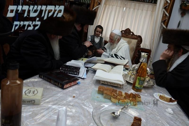 מַחְלְפוֹת רֹאשׁוֹ • מעמד החלאק'ה לנין הגה"צ רבי אליעזר ברלנד שליט"א