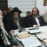 שיעור לקבוצת מקורבים מהעיר תל אביב בבית הגה"צ רבי אליעזר ברלנד שליט"א