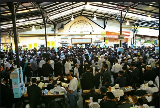 תפילה נפלאה להתפלל על הציון של רבינו זיע"א באומן מהגה"צ הרב אליעזר ברלנד שליט"א