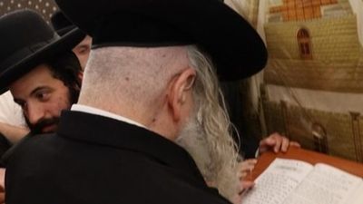 רָחֵל מְבַכָּה עַל בָּנֶיהָ • תפילה חדשה מהגה"צ רבי אליעזר ברלנד שליט"א לקבר רחל אמנו