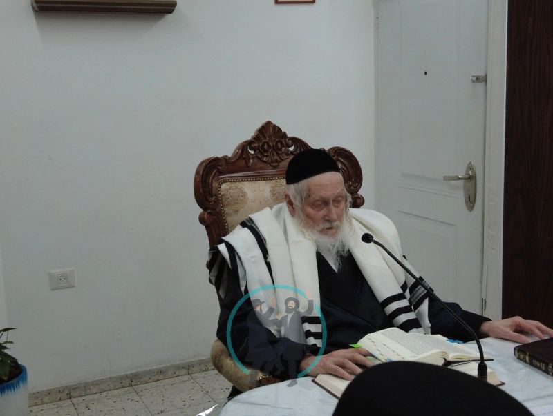 מורנו הרב ברלנד שליט"א בעת השיעור