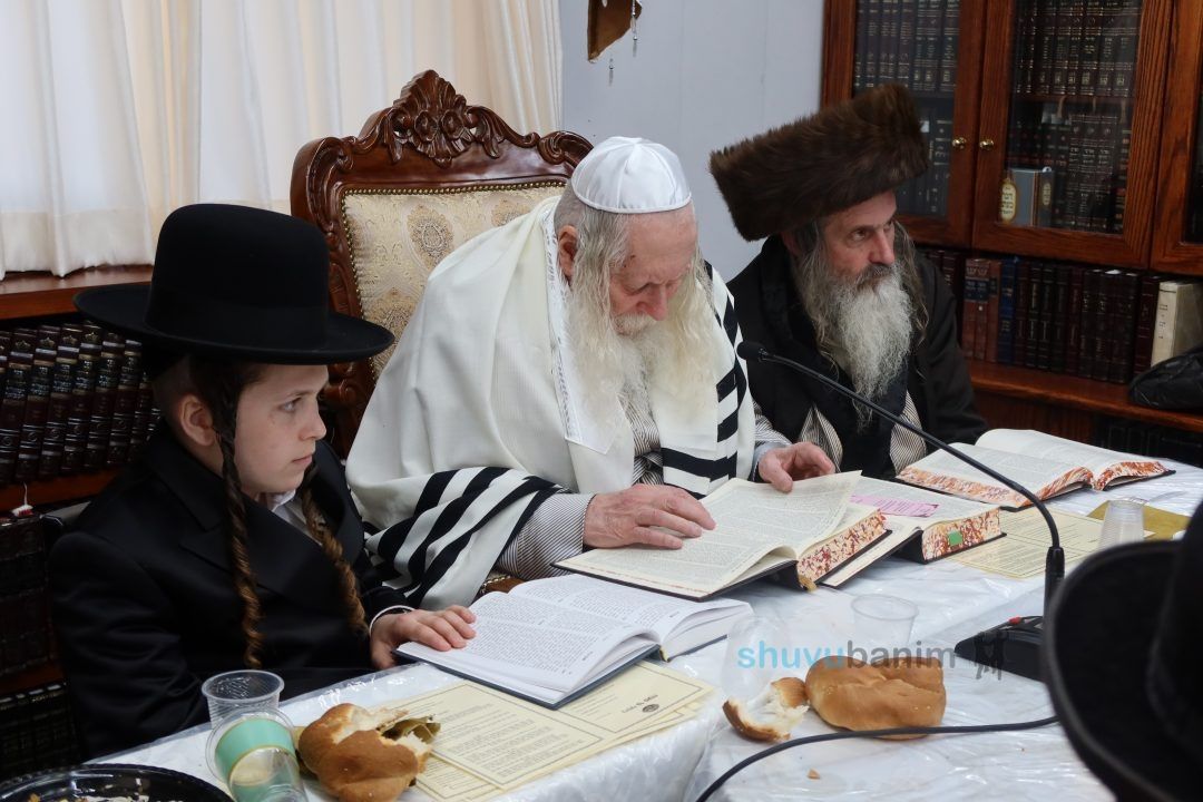 בֶּן י"ג לְמִצְווֹת • שמחת הבר מצווה לנינו של הגה"צ רבי אליעזר ברלנד שליט"א