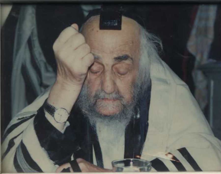רבי לוי יצחק בנדר זצוק