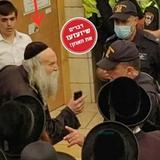 מזעזע: הרב נחמן הורביץ שתי דקות לפני שהתמוטט בחצר רבי שמעון במירון