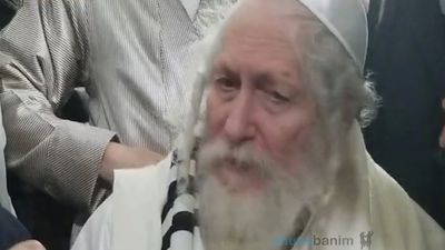 "כשהולכים עם הצדיק אף אחד לא מת" - דברי הגה"צ הרב אליעזר ברלנד שליט"א
