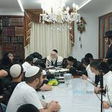 שיעור לקהילת 'משיבת נפש' בבית שמש - בבית הגה"צ רבי אליעזר ברלנד שליט"א