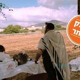 געגועים שישברו חומה - תלמידי הרב ברלנד במסירות נפש מול בתי הכלא: צפו