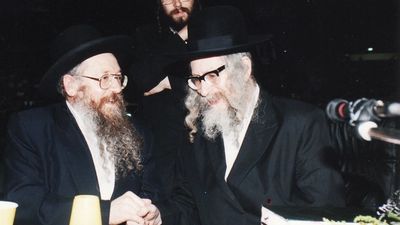 זה מסוכן,זה אש, היא יכולה לשרף אותך!! הרב גולן מזהיר ממחלוקות על צדיקים - הגה"צ הרב אליעזר ברלנד שליט"א