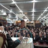 צפו: מורנו הרב אליעזר ברלנד שליט"א בכנס ובשיעור לבחורי ישיבת בין הזמנים: "העיקר לחזק — לא לייאש"