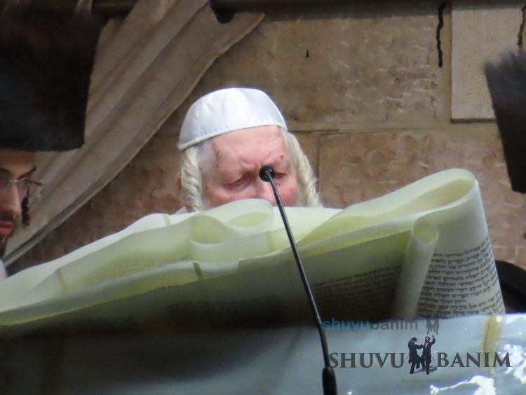 The Megillah Reading of Purim Night with Rabbi Eliezer Berland Shlit”aÂ