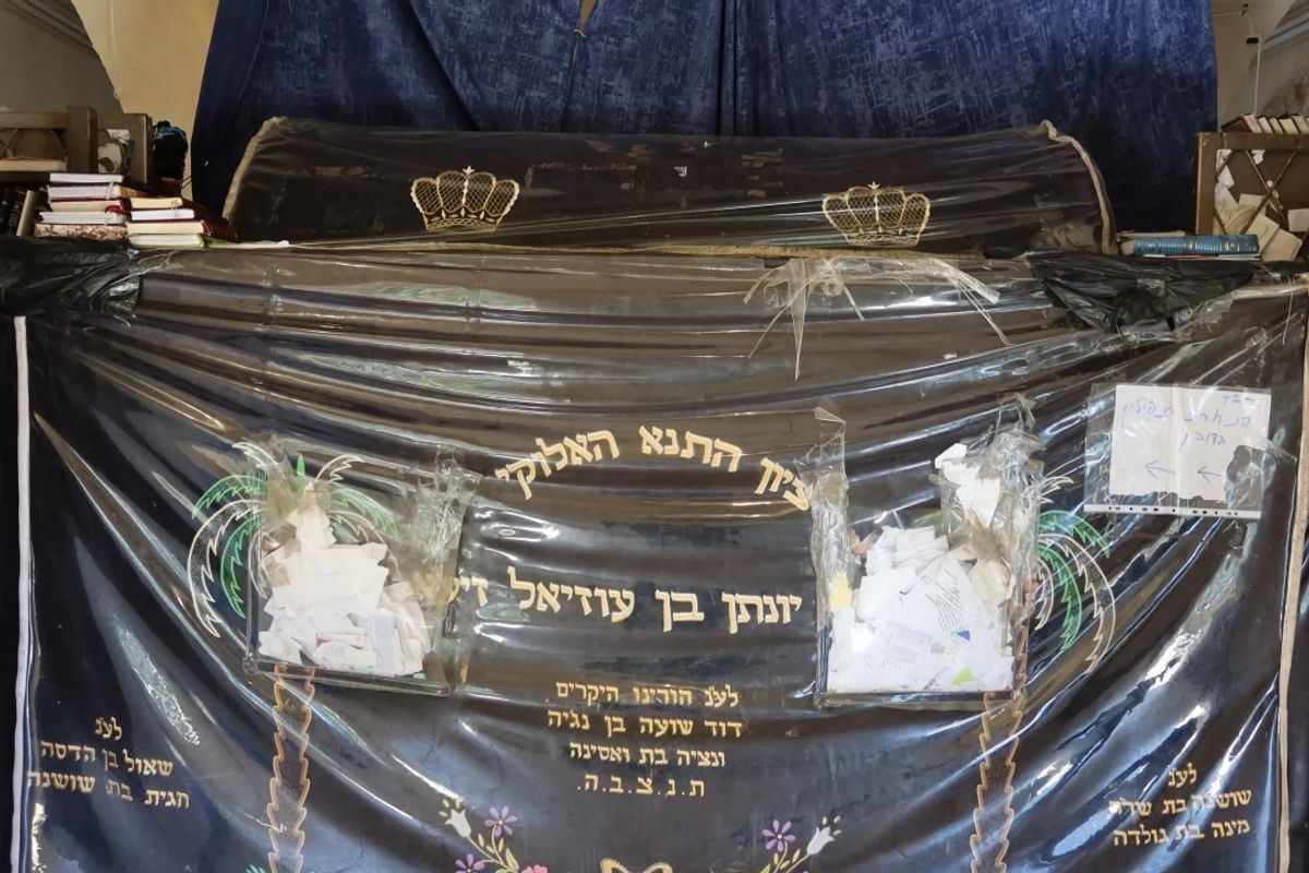 יוֹנָתָן בֶּן עֻזִּיאֵל, שֶׁהָיָה רָאוּי שֶׁתִּשְׁרֶה עָלָיו שְׁכִינָה כְּמֹשֶׁה רַבֵּנוּ • הילולת התנא האלוקי ותפילות להיות חתן