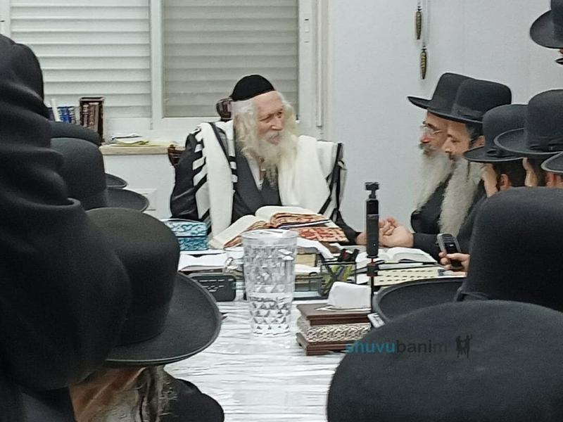 שיעור בבית הגה"צ רבי אליעזר ברלנד לבחורי ישיבת חכמה ודעת - ליל ה' אדר ב' תשפ"ב