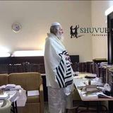 צפו: הגה"צ הרב אליעזר ברלנד שליט"א בדביקות בזמן מסירת השיעור של ל"ג בעומר