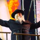 בִּזְכוּת הַתַּנָּא הָאֱלוֹקִי  • סיקור נרחב וגלריית תמונות מההדלקה המרכזית בל"ג בעומר באתרא קדישא מירון בהשתתפות הגה"צ רבי אליעזר ברלנד שליט"א