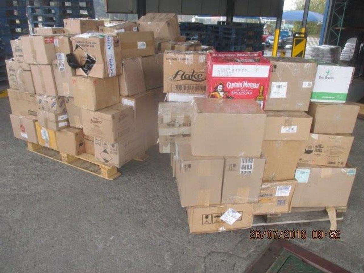 מרגש: ספרי הקודש של הגה"צ הרב אליעזר ברלנד שליט"א חוזרים לבעליהם