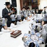 בֶּן חָמֵשׁ לְמִקְרָא • מסיבת חומש לת"ת 'אמונת ציון' במעונו של מורינו הרב שליט"א