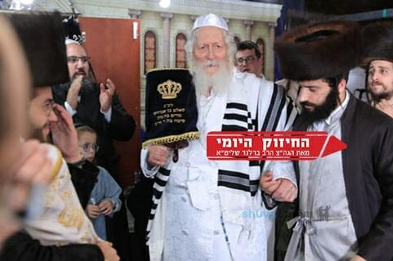 צדיקה גדולה, אבל לא הבינה למה דוד קופץ