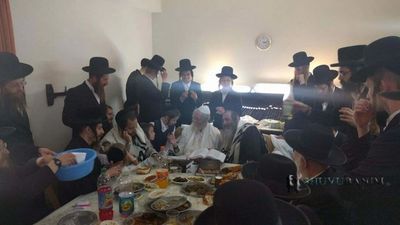 מפחיד: לגלג על כריתת הכליה שהרב ברלנד עבר ותוך שבוע אשתו חלתה קשה בשתי הכליות ומצבה קריטי