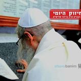 התינוק מקבל הכול מהאמא - החיזוק היומי מהגה"צ הרב אליעזר ברלנד שליט"א