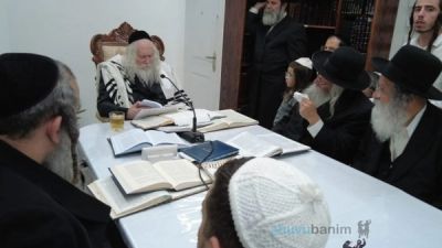 Shiur to Residents of Bat Yam at Home of Rav Eliezer Berland Shlit”a