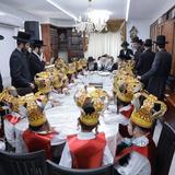 מָה אָהַבְתִּי תוֹרָתֶךָ כָּל הַיּוֹם הִיא שִׂיחָתִי • ילדי החמד של תלמוד תורה אמונת ציון ב'חומש סעודה' במעונו של הגה"צ רבי אליעזר ברלנד שליט"א