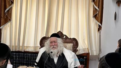 שיעור לישיבת צמאה נפשי במעונו של מורינו הרב אליעזר ברלנד שליט"א