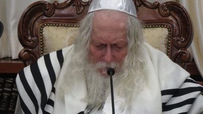 בְּחָכְמָה יִבָּנֶה בַּיִת • שמחת התנאים לנין הגה"צ רבי אליעזר ברלנד שליט"א במעון קודשו