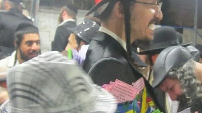 מנהגים והנהגות מרבינו הקדוש רבי נחמן מברסלב ותלמידו רבי נתן מברסלב לימי הפורים