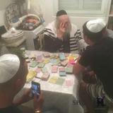 קבלת קהל של הגה"צ הרב אליעזר ברלנד שליט"א בבני ברק - גלריית תמונות מס' 2