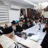 שיעור לתושבי ראש העין במעונו של הגה"צ רבי אליעזר ברלנד שליט"א