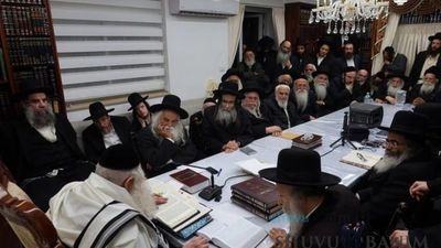 שיעור לכולל בית מדרשינו במעון קדושו של הגה"צ רבי אליעזר ברלנד שליט"א