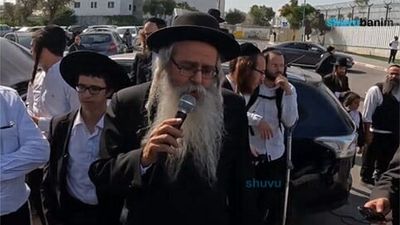 המקובל הרב שלמה אלמליח שליט"א - איך עושים פדיון נפש עם הצדיק הרב אליעזר ברלנד היום